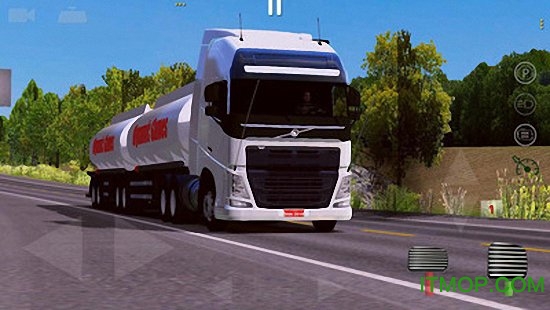 世界卡车驾驶模拟器游戏
